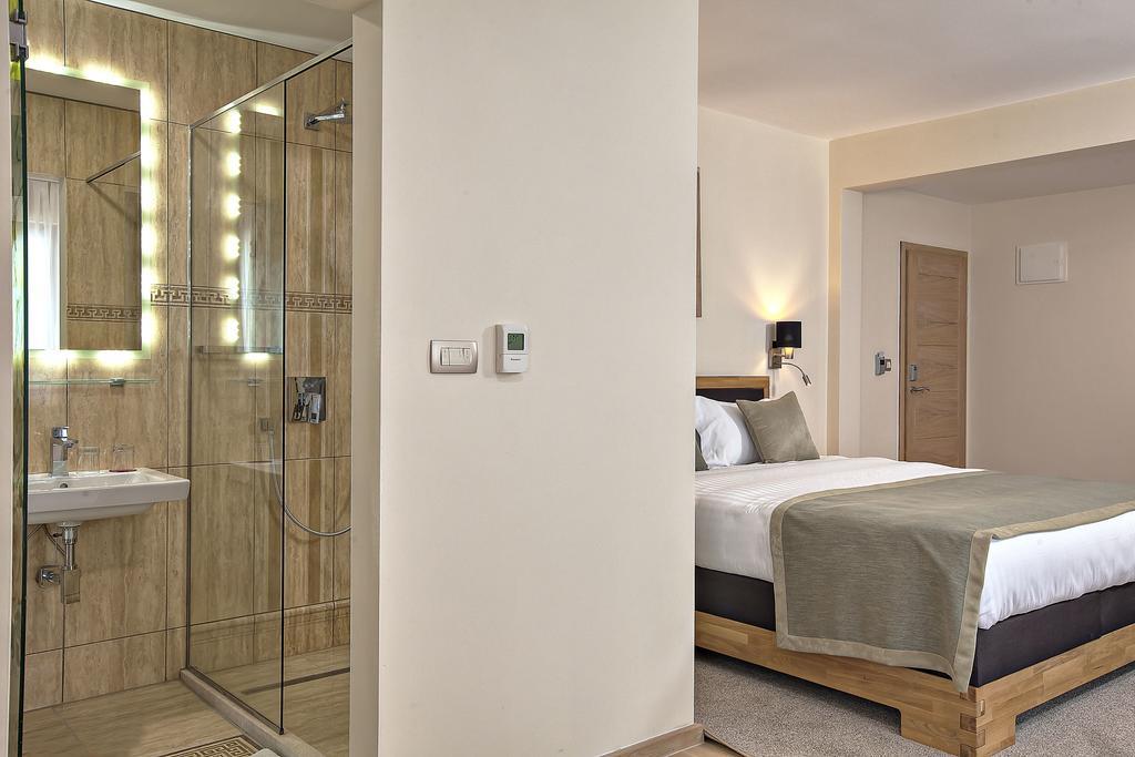 Hotel Aziza Sarajevo Luaran gambar