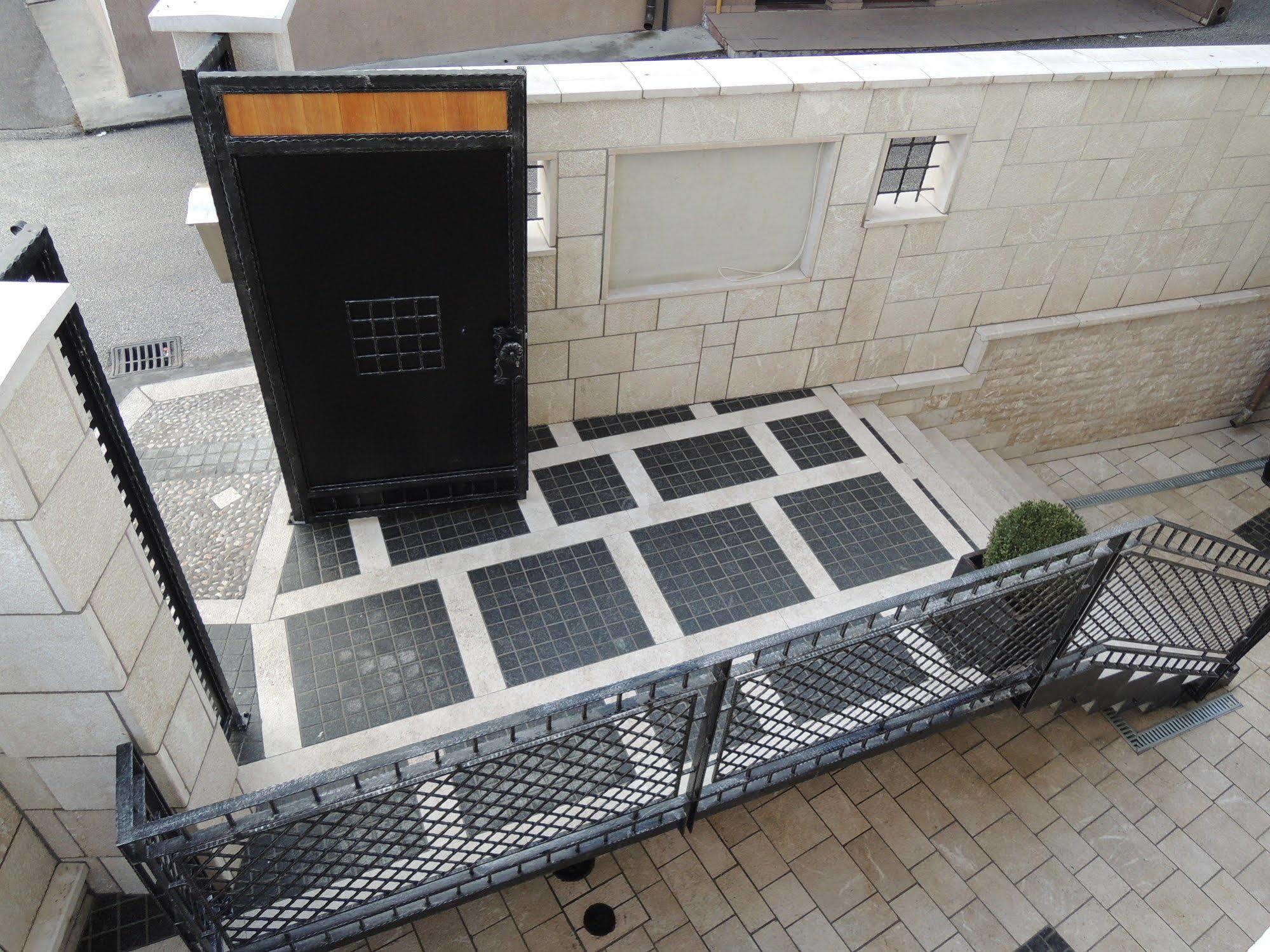 Hotel Aziza Sarajevo Luaran gambar