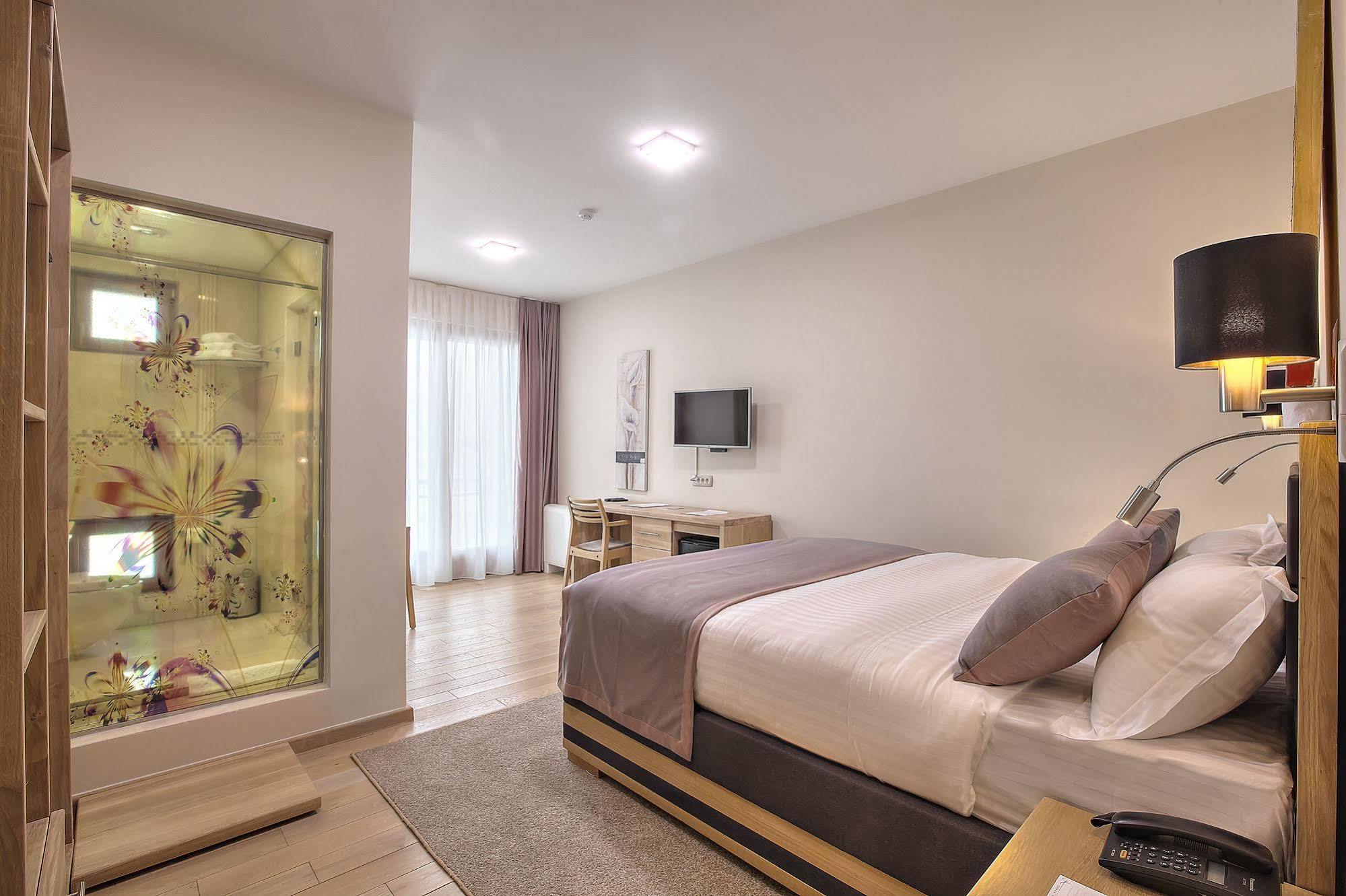 Hotel Aziza Sarajevo Luaran gambar